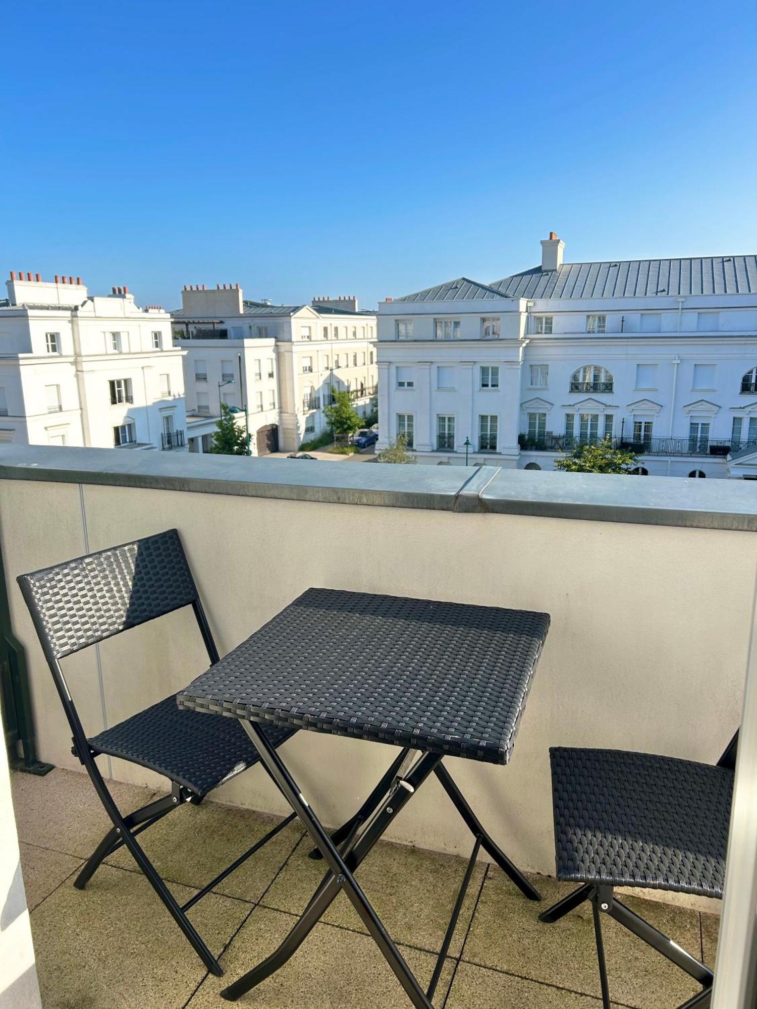 Le Regence, Terrasse,
